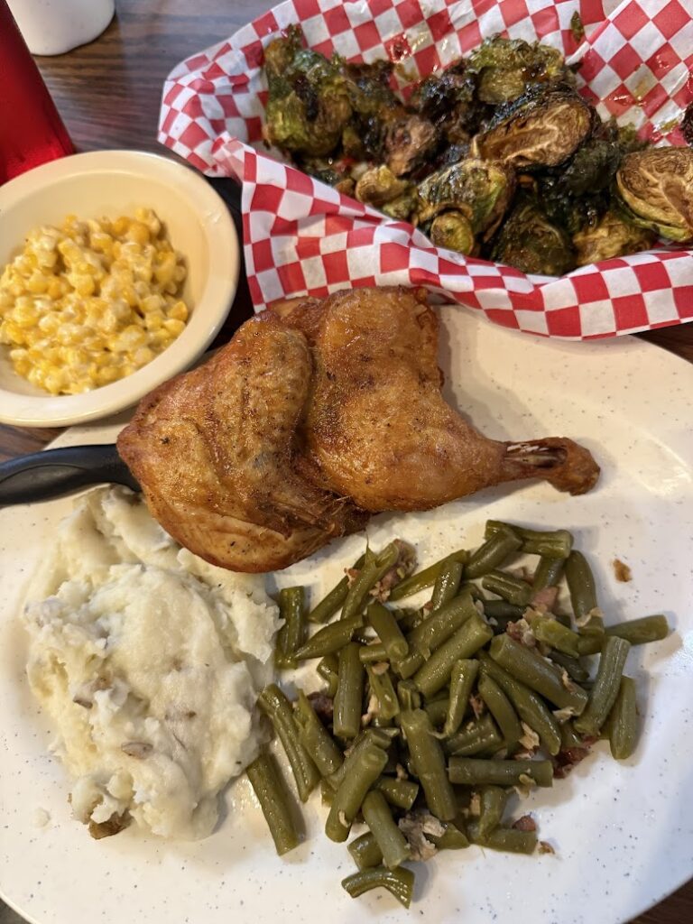 Fried chicken, corn and green beans at Local Flavor, gluten free food in Branson 